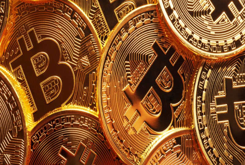 $300 Billion: Bitcoin Price Boosts Crypto